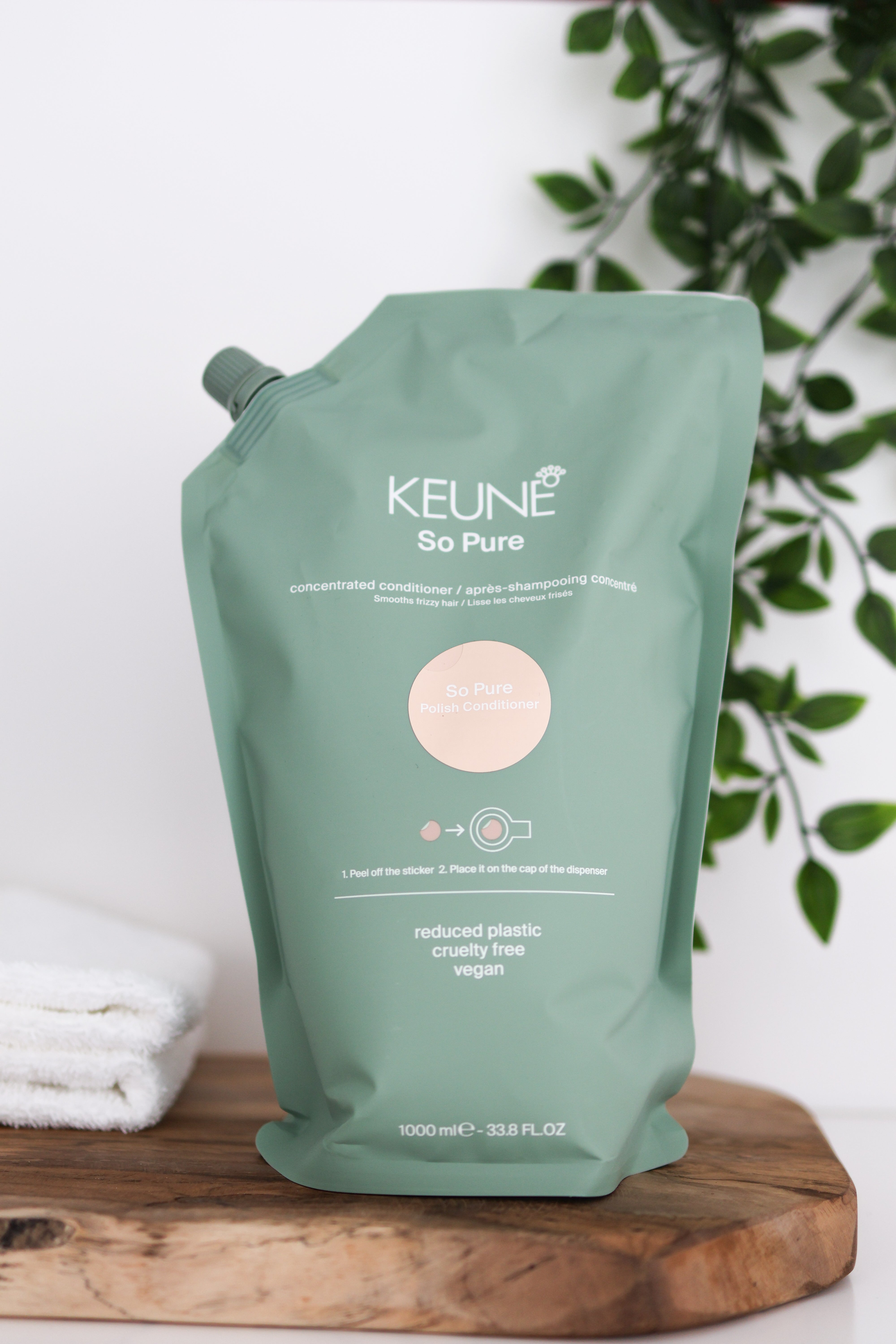 So Pure Polish Conditioner 1000ml  voor glad en glazend haar CFH